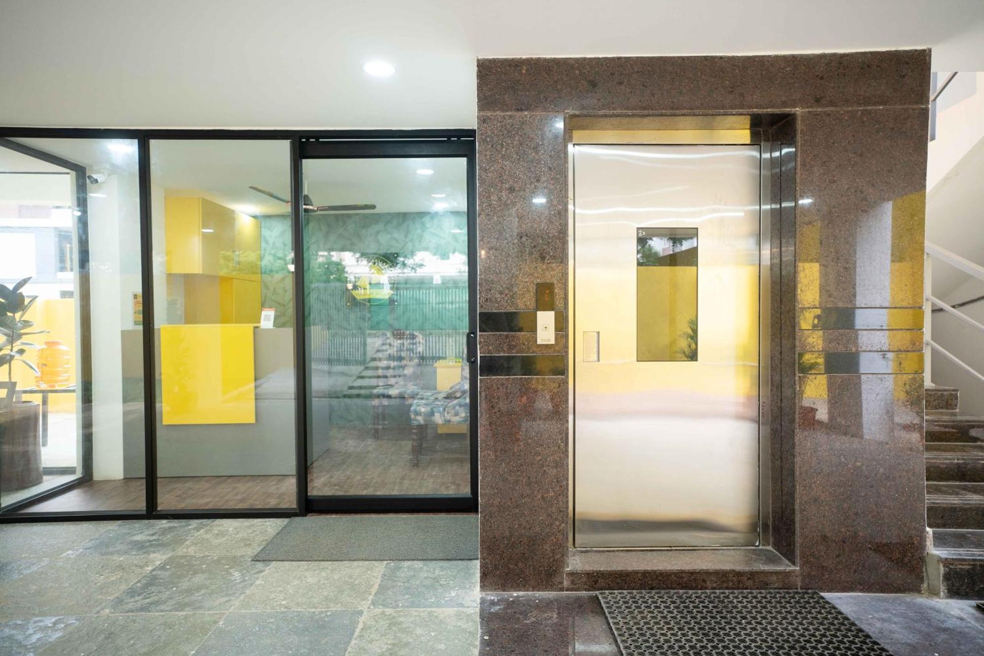 Yellow Bells Studios And Suites Gachibowli Luaran gambar