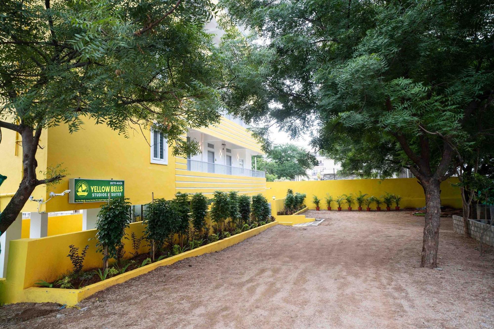 Yellow Bells Studios And Suites Gachibowli Luaran gambar