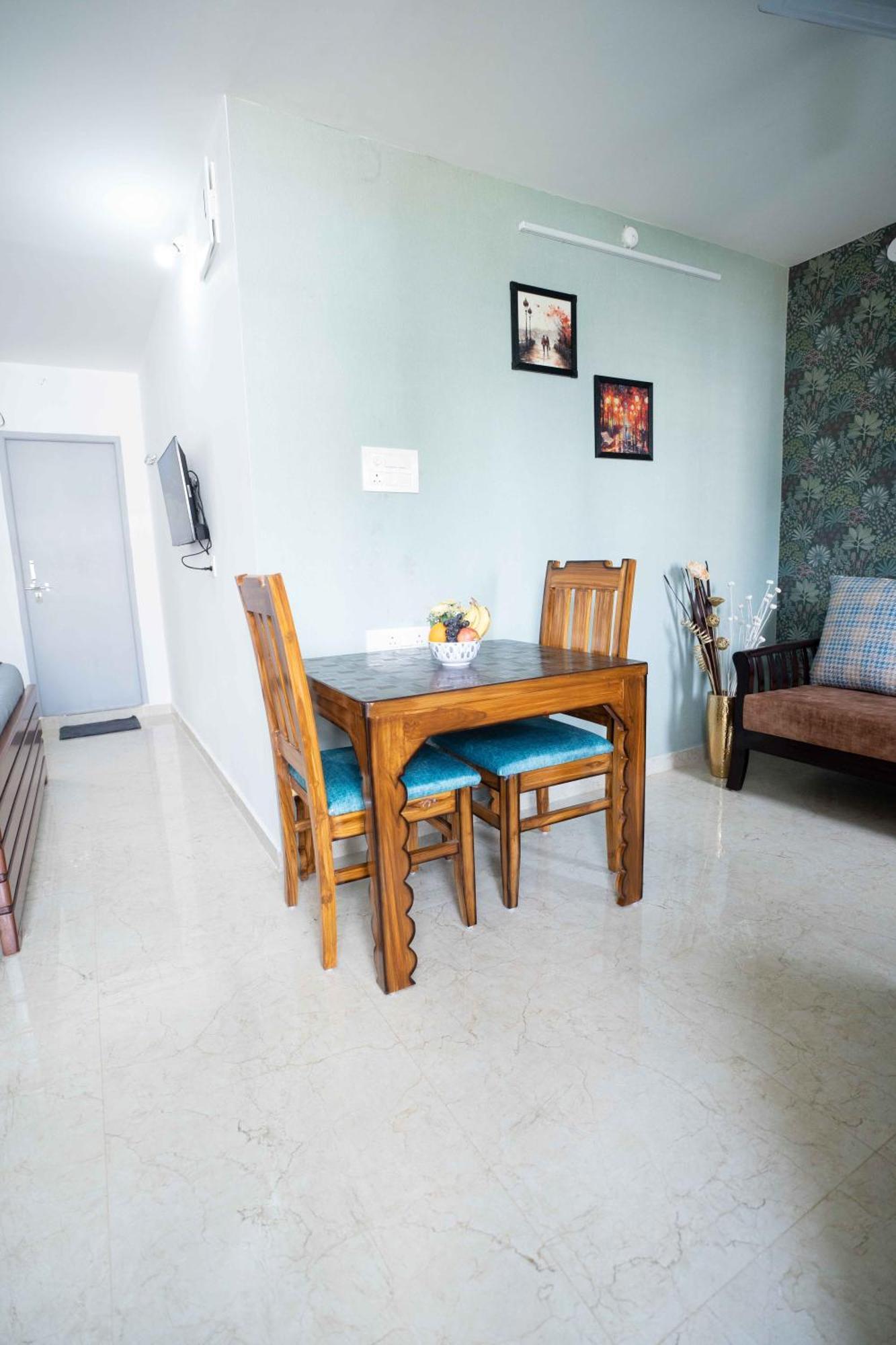 Yellow Bells Studios And Suites Gachibowli Luaran gambar
