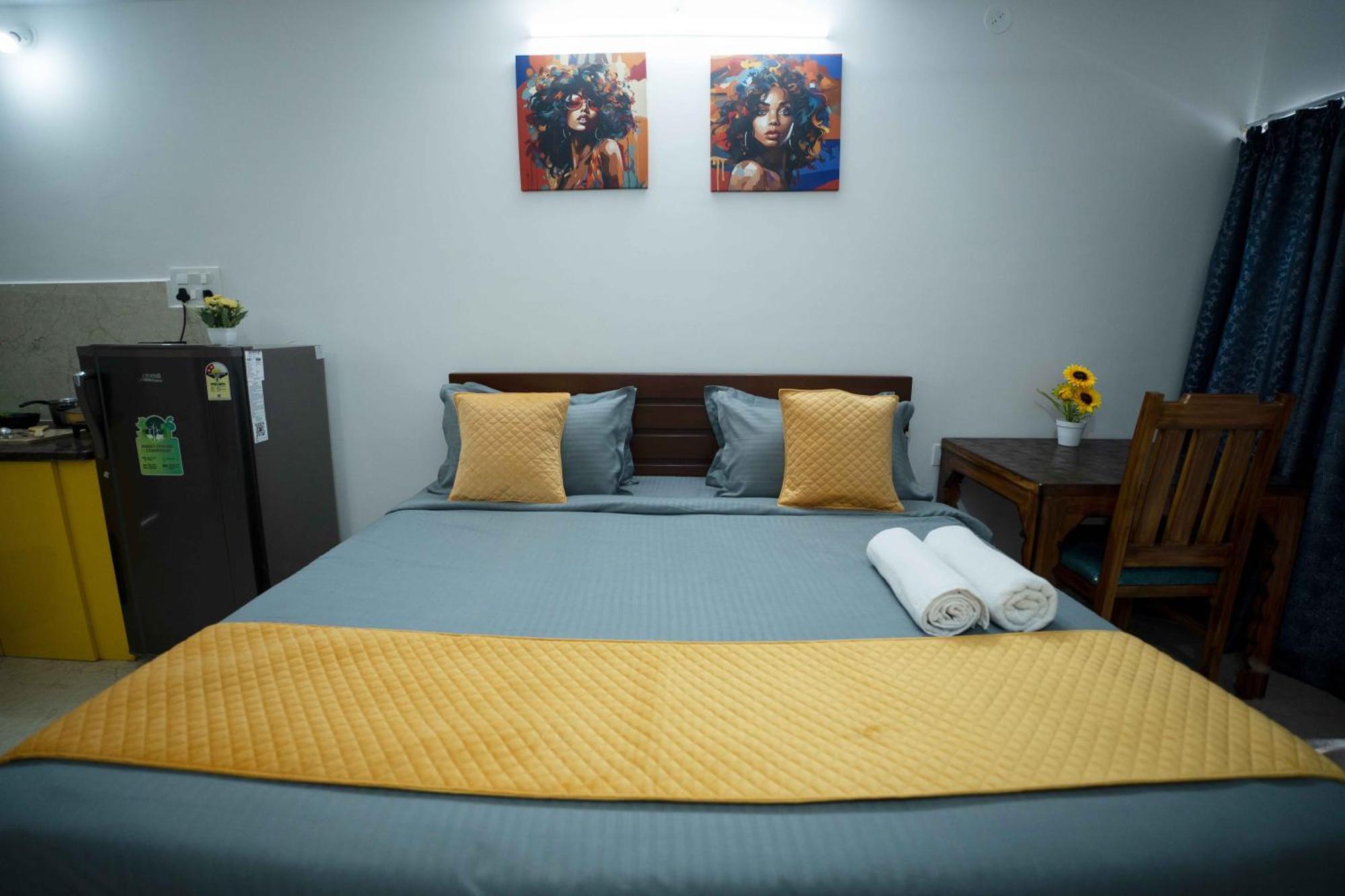 Yellow Bells Studios And Suites Gachibowli Luaran gambar